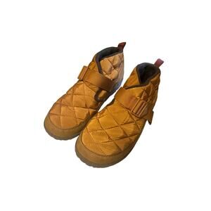 Chaco Ramble Puff Slippers – Cozy Quilted Slip-Ons for Indoor & Outdoor Comfort